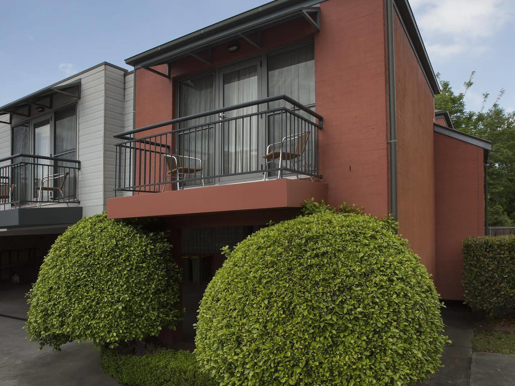 Berry Village Boutique Motel Exterior photo